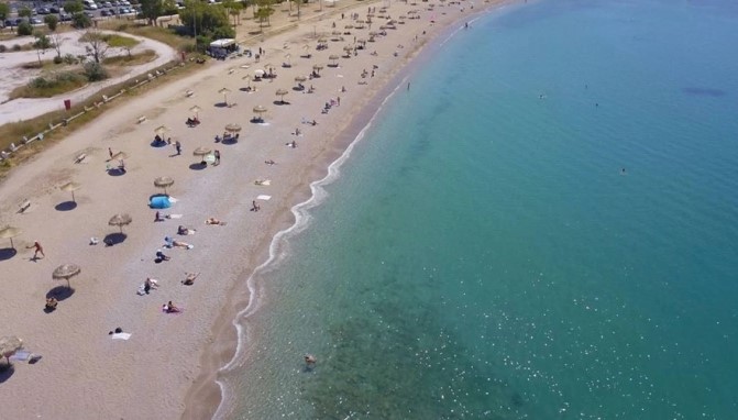 МАКЕДОНКА ПОЧИНА НА ПЛАЖА ВО ГРЦИЈА: Причината за смртта на 77 годишната жена во местото Метаморфози засега не е објавена