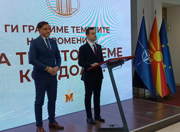 МУЦУНСКИ: Бугарија е влезена во многу опасен наратив, спротивставен со интересите на ЕУ и на НАТО, а кој одговара на трети страни