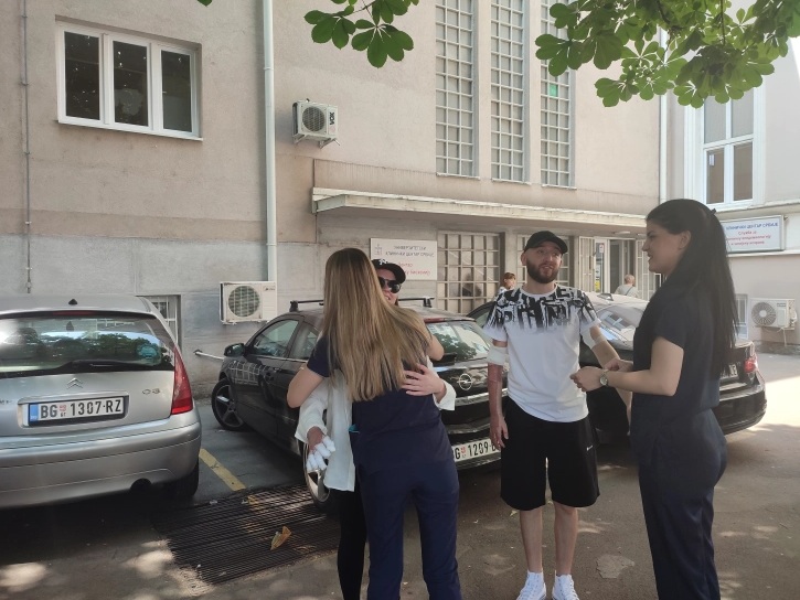 КЛИНИЧКИ ЦЕНТАР ВО БЕЛГРАД: Од Србија во Македонија се враќаат последните двајца пациенти, поврдени во пожарот во Кочани