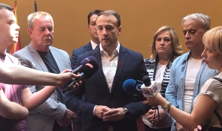 ЗАКОНСКИ ИЗМЕНИ ЗА РЕПРЕЗЕНТАТИВНОСТА: КСС, КСОМ и УНАСМ за намалување од 10 на 5%, ССМ ја бојкотира средбата со предлагачите