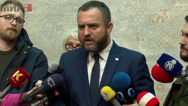 ТОШКОВСКИ: Прашањето е како е донесена одлука од Судот да се врати пасошот на Јахоски, а МВР постапило согласно таа судска одлука
