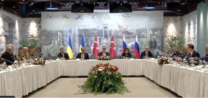 ВОЈНА И МИР: Претставници од Украина и Русија денеска повторно ќе се сретнат во Истанбул на разговори за завршување на војната