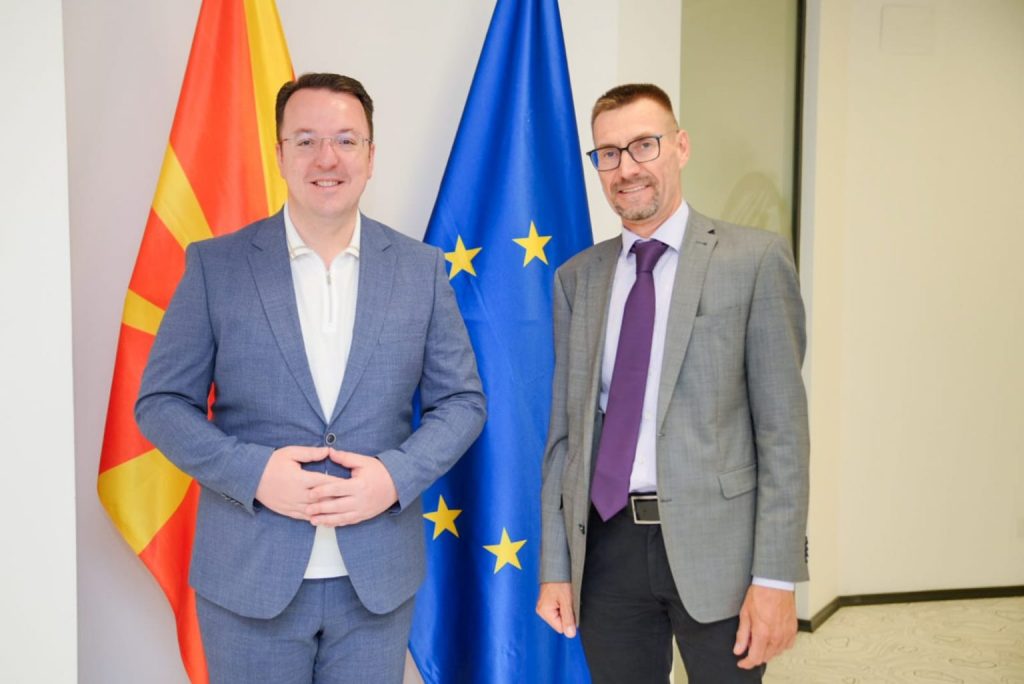 НИКОЛОСКИ: Македонија е силно посветена на изградба и модернизација на транспортните коридори