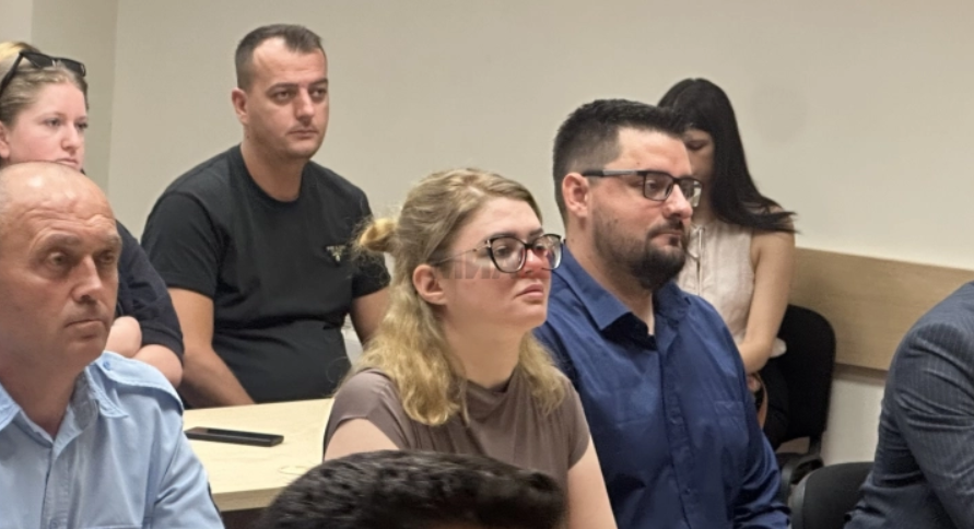 Пет години и шест месеци затвор за првообвинетата Марлиене која посредувала Бразилки за проституција во Скопје