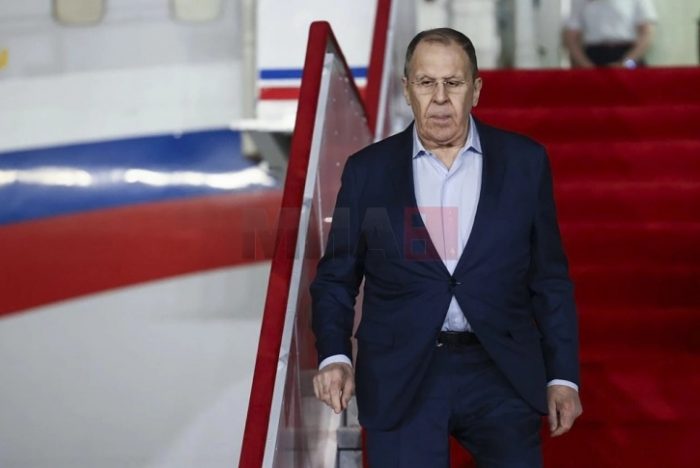 ЛАВРОВ ВО КИНА: Рускиот министер на состанок на самитот на министри членки на Шангајската организација за соработка во Пекинг