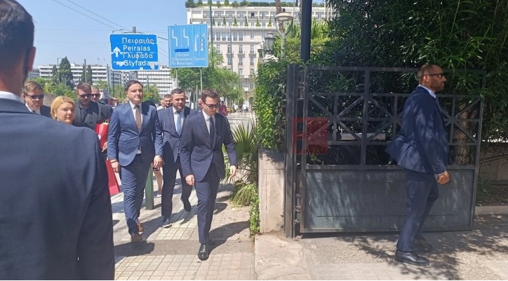 МУЦУНСКИ НА СРЕДБА СО ГЕРАПЕТРИТИС: Во фокусот билатералната соработка, економијата и инвестициите, објави македонскиот министер