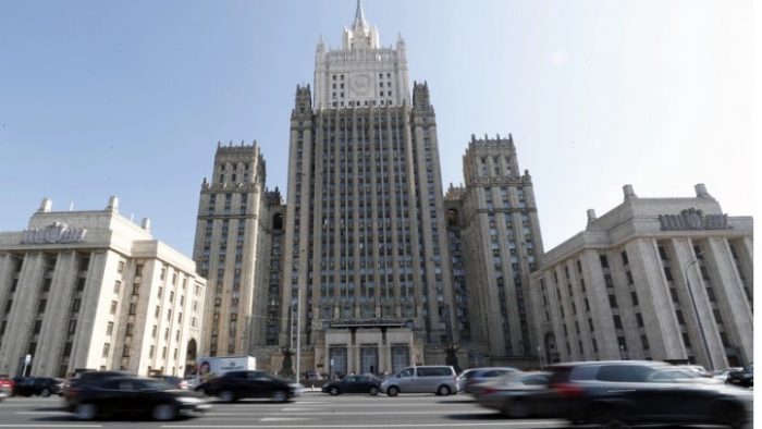 Руското МНР негира дека Москва го повикува Иран да се откаже од збогатувањето ураниум