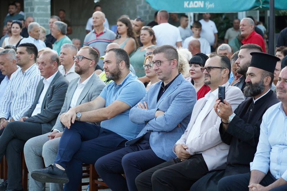 ТОШКОВСКИ ВО ПУСТЕЦ: Грижата за македонските заедници надвор од границите мора да биде континуирана
