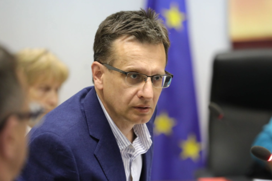 КОНДАРКО: Два потписа не се единствен услов за кандидатска листа, ДИК има механизми за непречен изборен процес