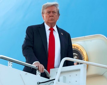 ПО ДОАЃАЊЕТО НА ПУТИН: И авионот на Трамп слета во Алјаска