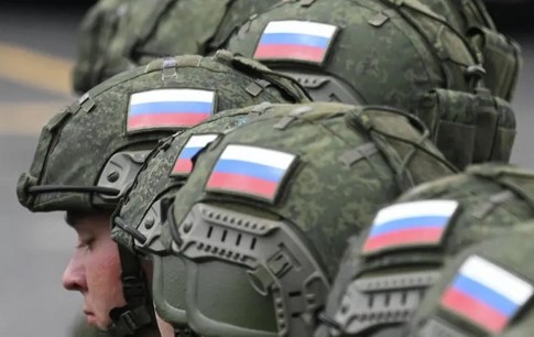 Руските сили ја презедоа контролата врз уште две населени места во Донецк