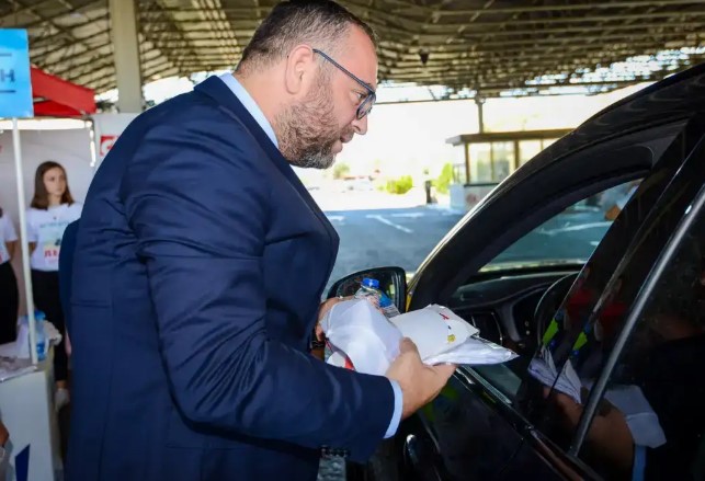 ТОШКОВСКИ: Оној што управува автомобил повеќе од 90 од дозволеното не заслужува возачка дозвола