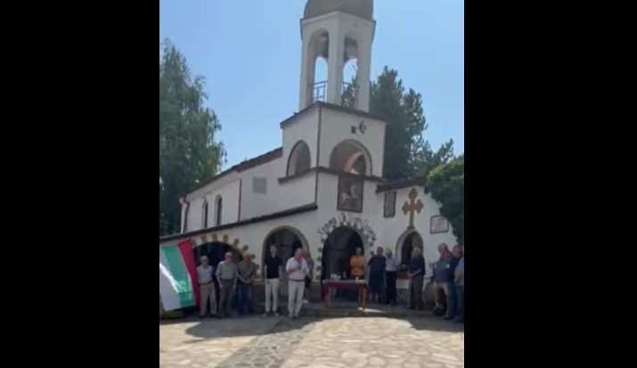 (видео) ПРОСЛАВА НА ИЛИНДЕН ВО СВЕТОТ: И Македонците во Вугарија го прославија големиот македонски верски и национален празник