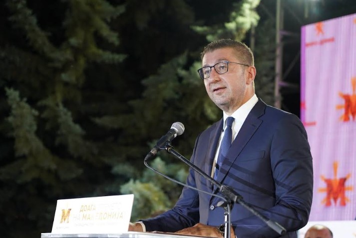 МИЦКОСКИ: Почит за хероите од Љуботен, само со вистина и искрена желба за помирување може да изградиме општество без вакви трагедии