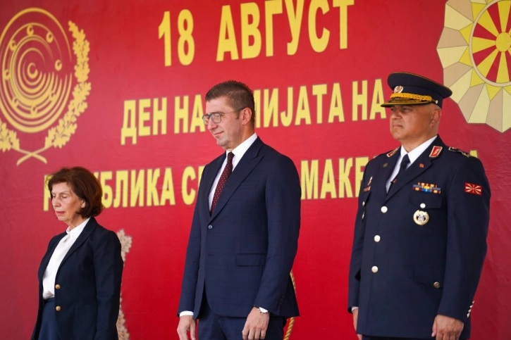 МИЦКОСКИ: Армијата е срцето на државата, ако тоа чука силно, тогаш и државата е здрава и сигурна, срцето на нашата Армија чука силно