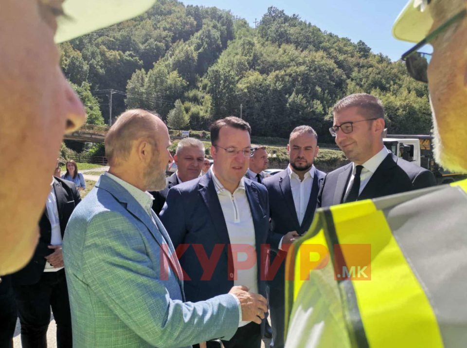 НИКОЛОСКИ: Обиколницата кај Крива Паланка за брзо време ќе биде готова и ќе може побрзо да се патува кон Деве Баир и Бугарија