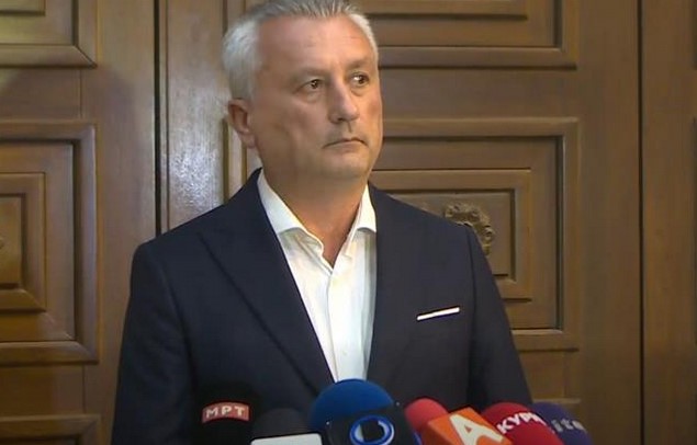 САЈКОСКИ ГИ ОБЈАВИ ИМИЊАТА НА 16 КАНДИДАТИ ЗА ГРАДОНАЧАЛНИ: „Промените од централно ниво, треба да продолжат и на локално“ (ВИДЕО)