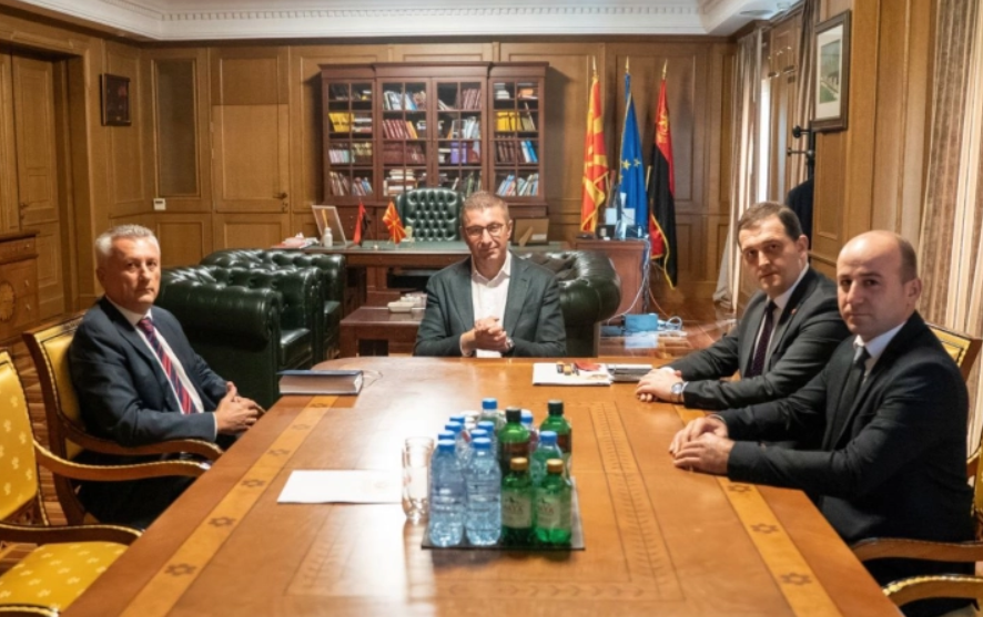 ВМРО-ДПМНЕ и ДПТМ со взаемна поддршка на своите кандидати за градоначалници и самостоен настап во одредени општини