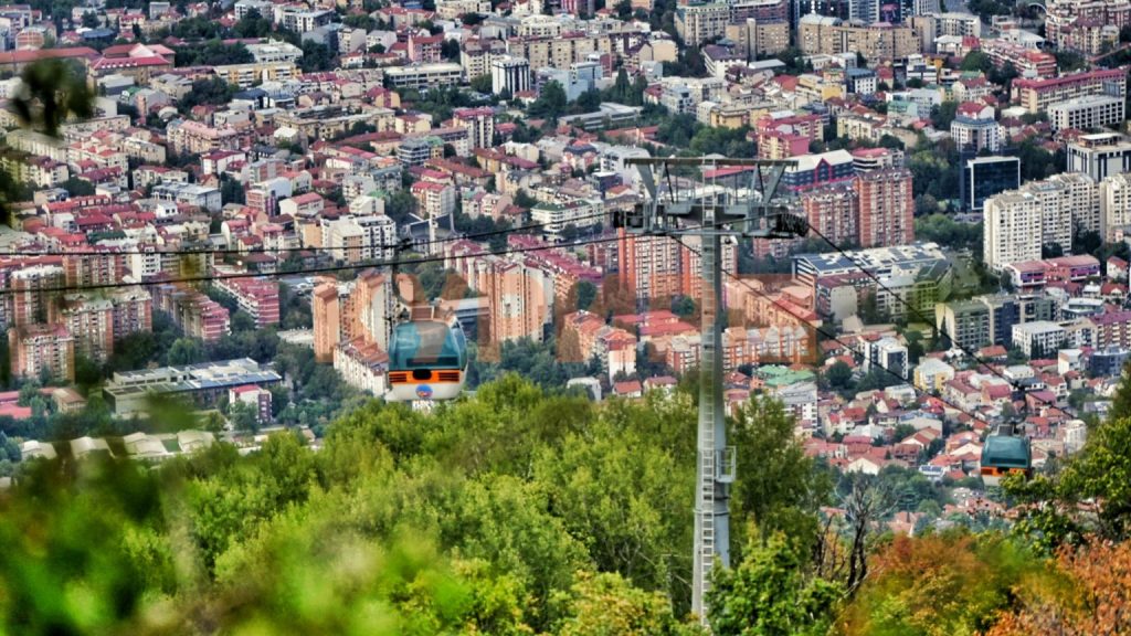 ЦУК: Исчезнатите лица на Водно се пронајдени и се на безбедно