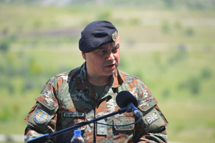 ГЕНЕРАЛ ЛАФЧИСКИ: Конкурсот за прием на 300 војници е привремено замрзнат поради локалните избори, но ќе продолжи наскоро