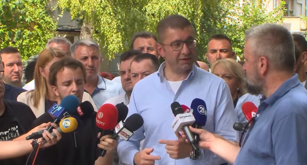 МИЦКОСКИ: Македонското е најдобро е кампања сите да се посветиме на нашите езера, планини, села, вино, сирење, месо…