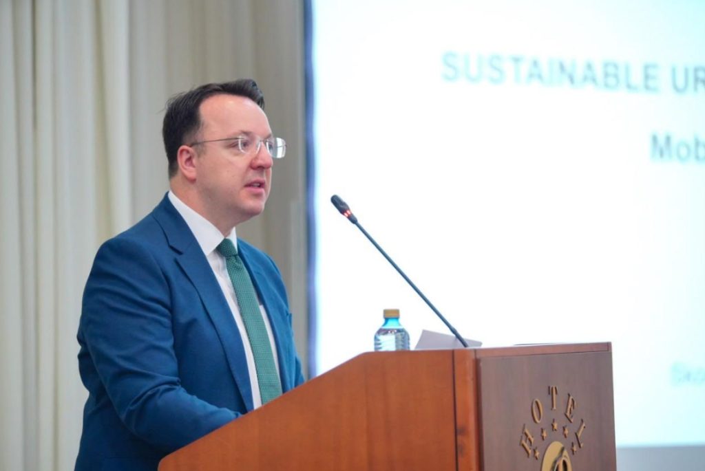 НИКОЛОСКИ: Безбедност во сообраќајот е врвен приоритет, креираме нов правилник за изградба на велосипедска инфраструктура