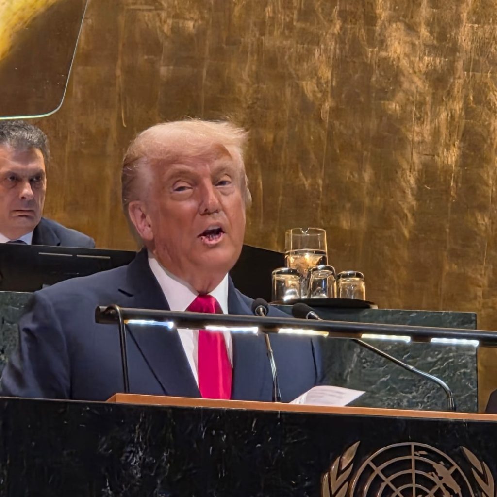 ТРАМП ВО ОН: Западна Европа на работ на колапс поради насилството што го носат мигрантите