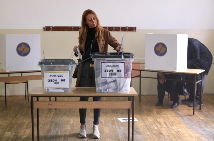 ЛОКАЛНИ ИЗБОРИ НА КОСОВО: Претставници на ЕУ и дипломати го набљудуваа изборниот процес кој генерално поминал мирно