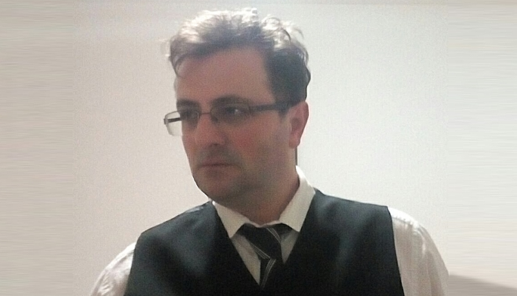 АНЃЕЛКОВСКИ: Орце како вистински работник го премачка со асфалт и Амар, „политикологот“ на Димче Апасиев сам си удри шлаканица