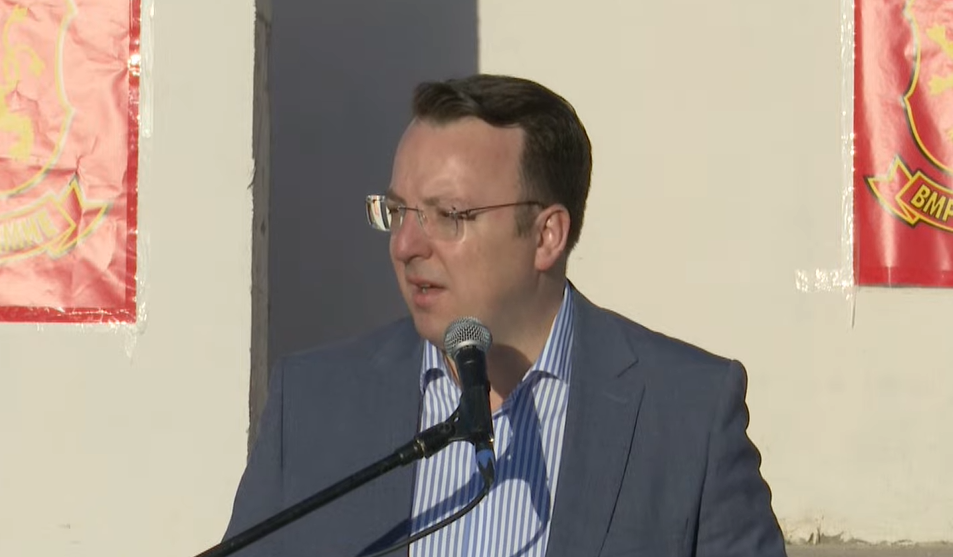 НИКОЛОСКИ: Да го продолжиме тоа што го започнавме во првиот круг