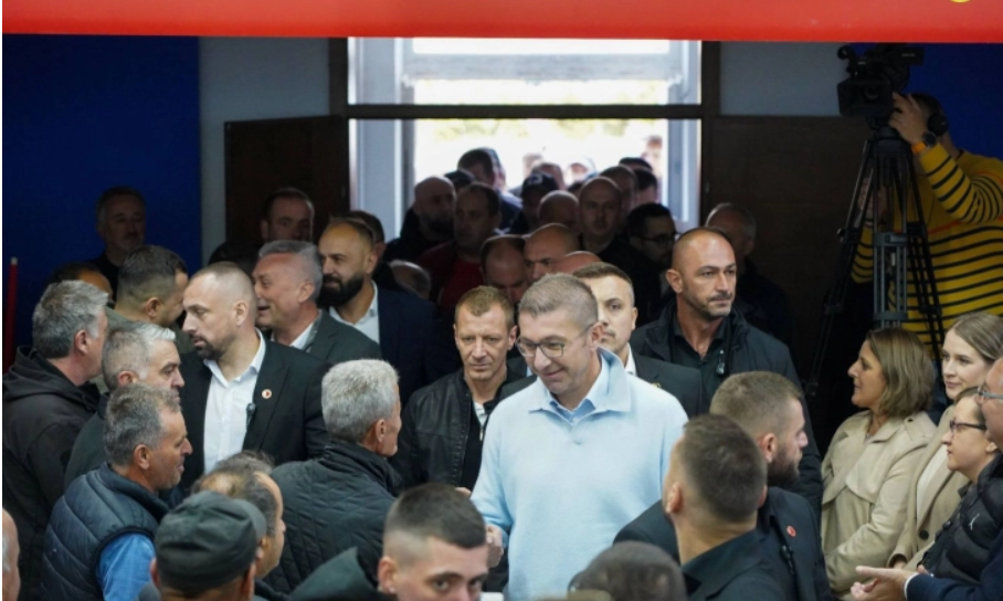 МИЦКОСКИ: СДСМ имаат слоган со кој велат се бориме за домот, на кој дом мислат на Халкидики или во Дубаи