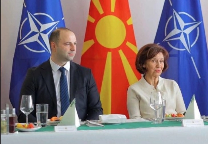 ЖЕНИ, МИР И БЕЗБЕДНОСТ: Сиљановска и Мисајловски на одбележувње 25 години од усвојувањето на Резолуцијата 1325 на ОН