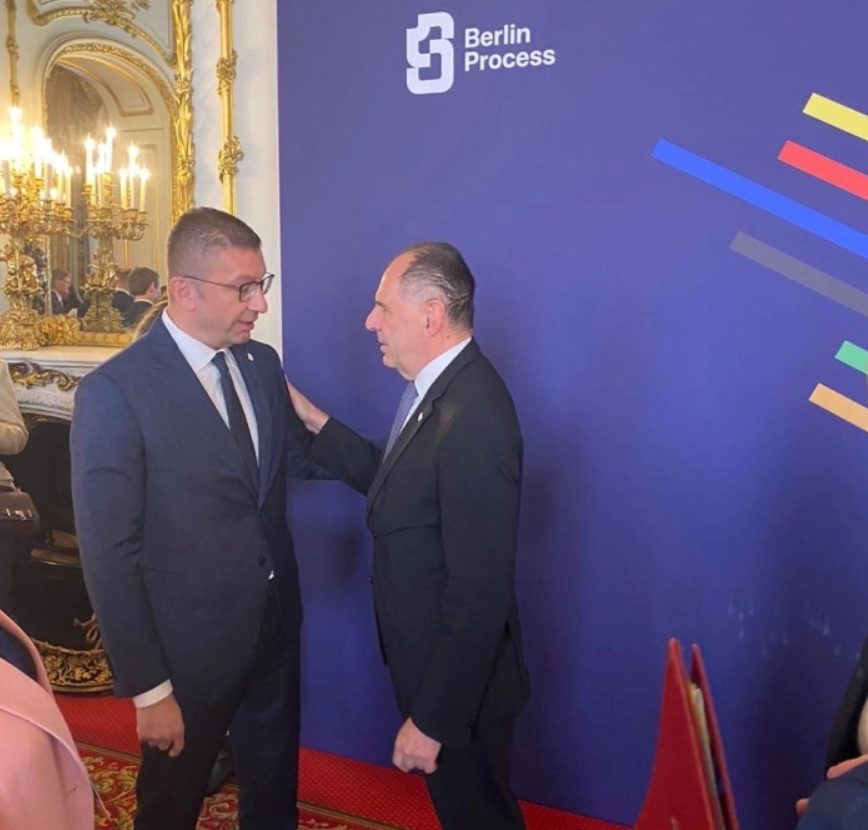 Мицкоски и Герапетритис се сретнаа во Лондон