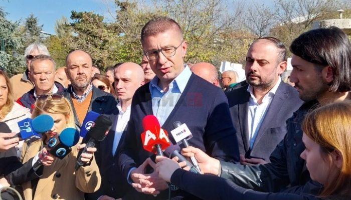 МИЦКОСКИ: Вистинското прашање за Филипче, претседателот на СДСМ, е дали тој за Карпош поддржува лице кое е на црната листа на САД