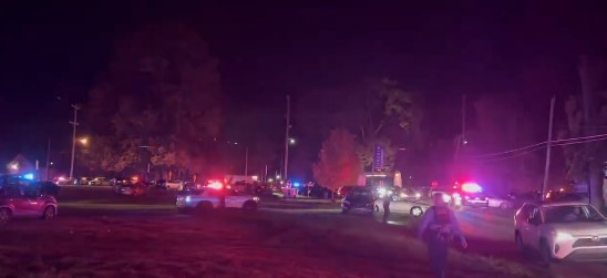 (ВИДЕО) Пукање на универзитет во САД – eдно лице e убиено, a шест сe повредени