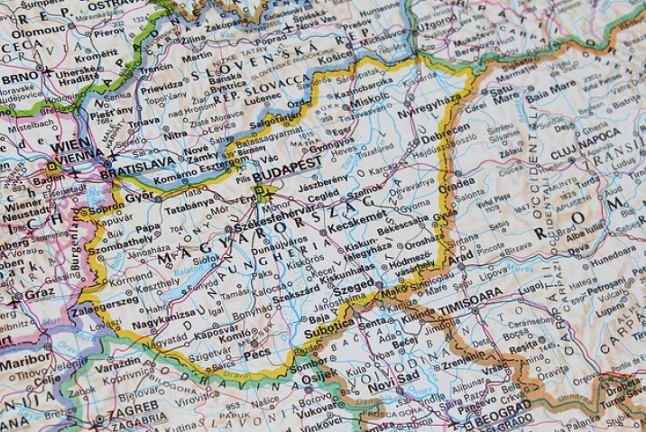 УНГАРИЈА НЕ СЕ ОТКАЖУВА ОД РУСКИ РЕСУРСИ: Две третини од Унгарците се против забрана за увоз на енергија од Русија