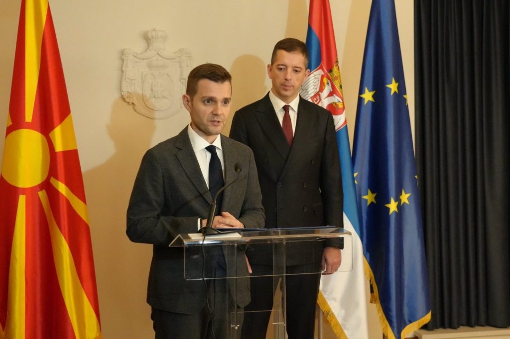 МУЦУНСКИ ВО БЕЛГРАД: Регионална стабилност и ЕУ-проширувањето главни теми на средбата