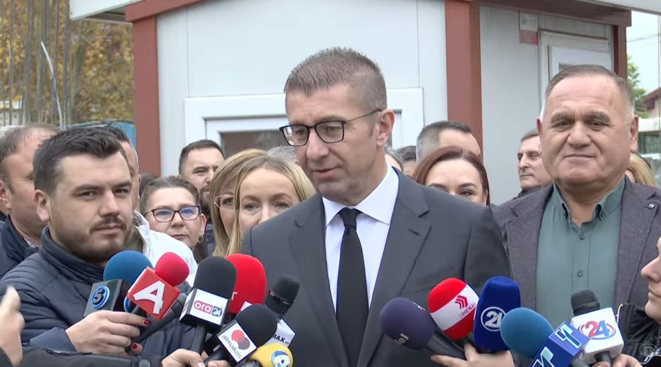 МИЦКОСКИ: Засега нема реконструкција на Владата, заминувањето на Меџити не значи дека ВРЕДИ ќе добие министерско место плус