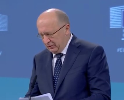 ЕВРОПСКИ КОМЕСАР: Нема единство во одбраната на ЕУ