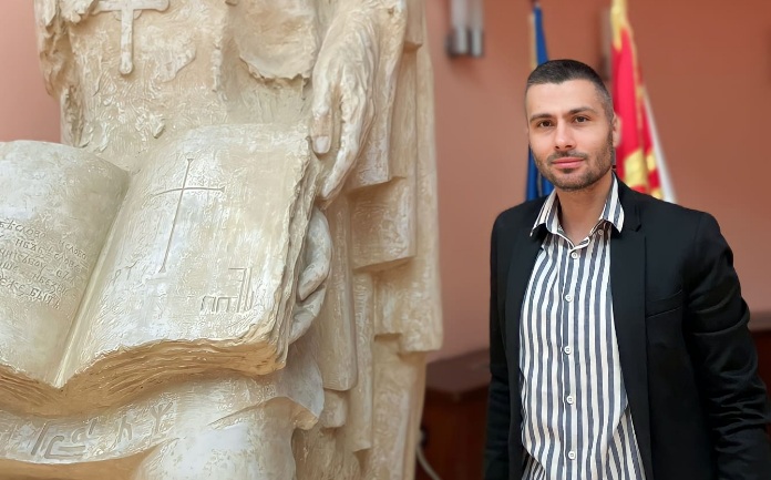 ЛИНГВИСТИЧКА СТУДИЈА: Нова книга за македонскиот јазик од доцент д-р Бојан Петревски во издание на Македонска реч