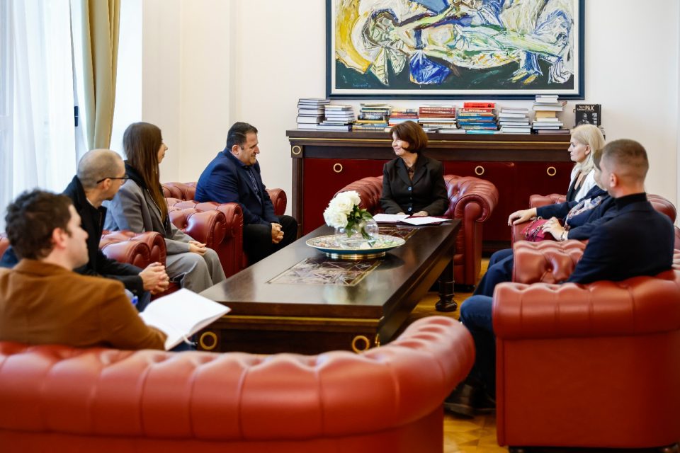 СИЉАНОВСКА: Потребни се системски решенија што ќе обезбедат поквалитетен живот за лицата со дијабетес во државава