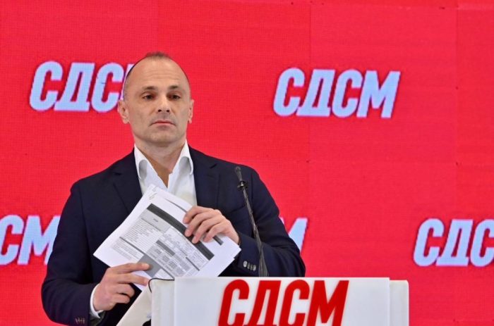 СИТЕ НЕ ЧИНАТ, САМО ТОЈ Е ДОБАР: Филипче вечерва ќе побара повлекување на сите членови на ИО на СДСМ