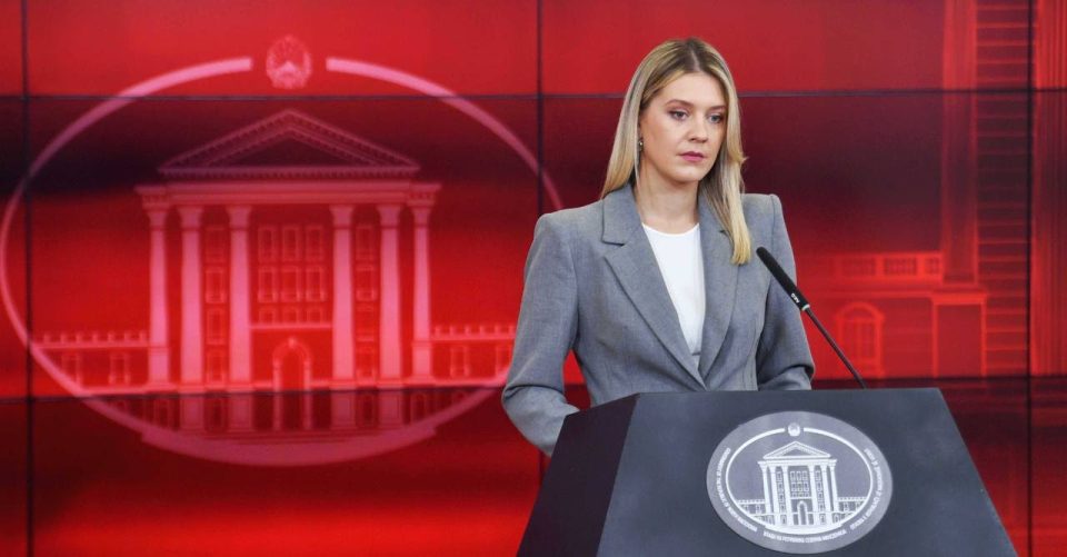 МИТЕВА: Мерката на Владата не е случајна ниту импровизирана, доделени над 33.000 ваучери, а 11.500 студенти веќе подигнале нови уреди