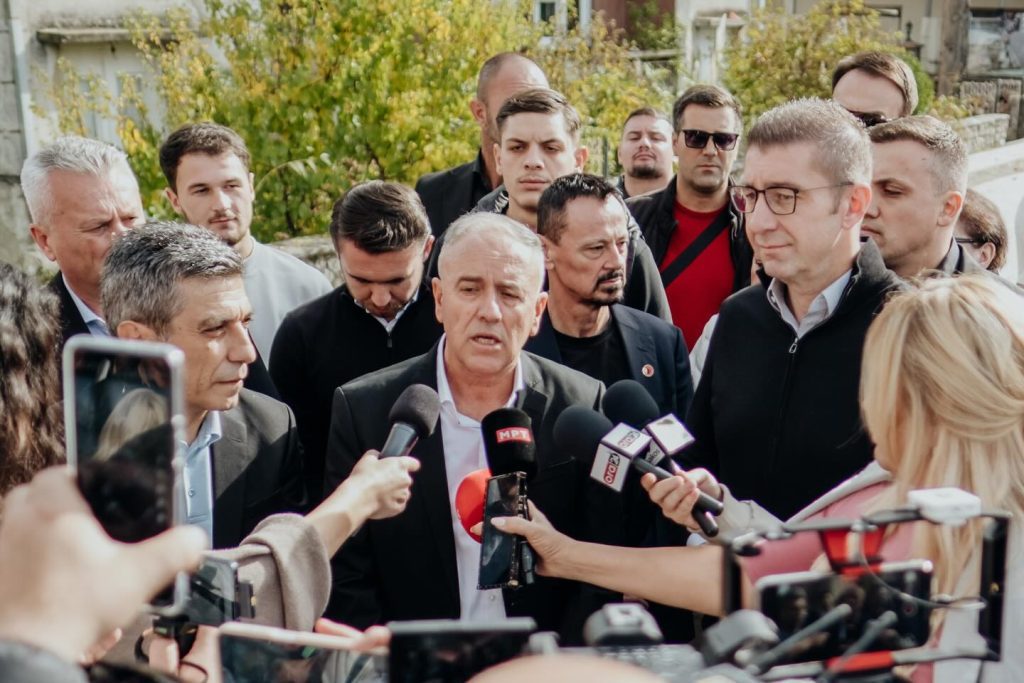 Менди Ќура прогласи победа во Струга