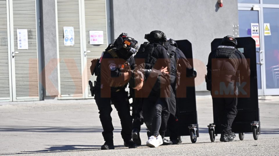 Уапсен владин функционер, барал мито за да додели пари преку ИПАРД