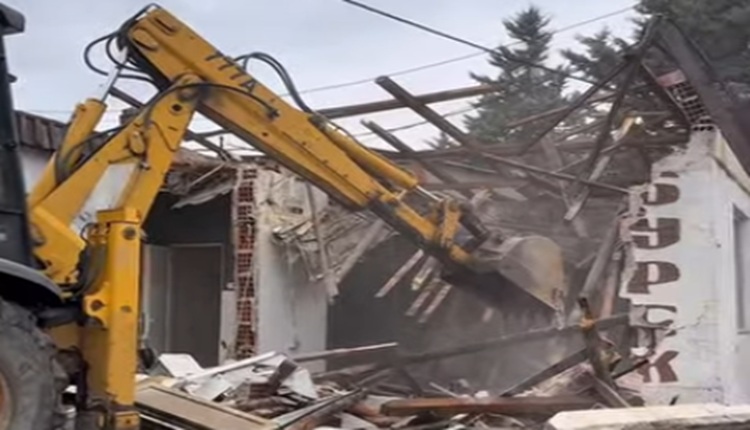 Орце Ѓорѓиевски ги руши сите дивоградби кои узурпираат јавен простор