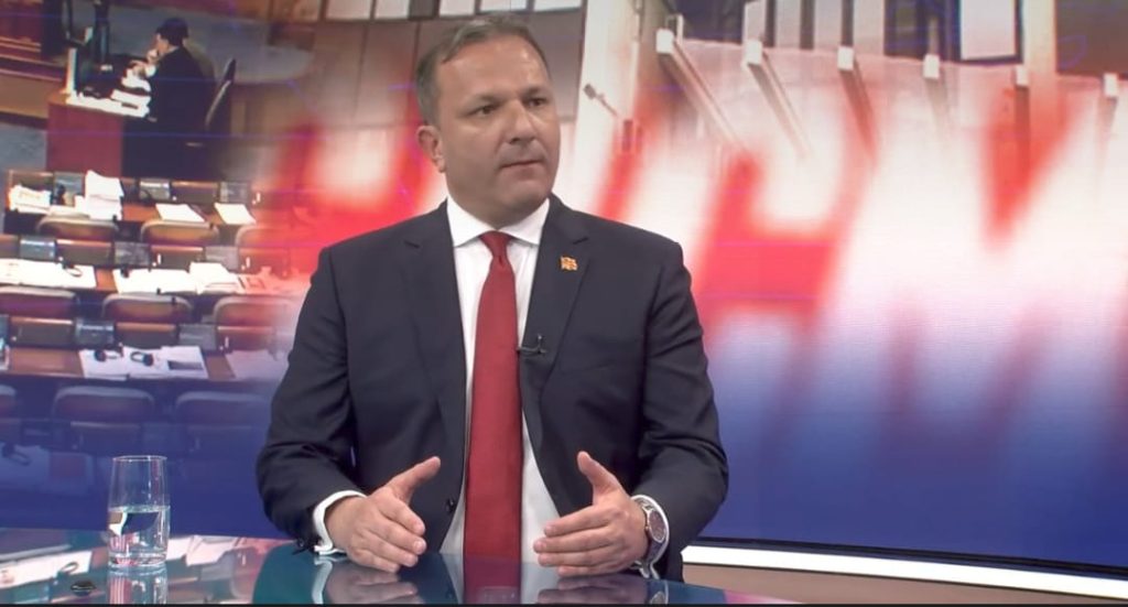 Спасовски и Каевски прават стратегија, екс-министерот тргнува кон лидерското место?