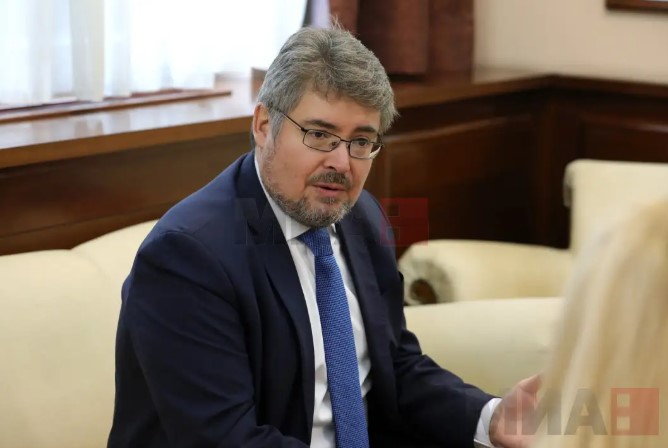 СТРАЖАЈ: Македонија има горчливо искуство со билатерализацијата на патот кон ЕУ, барањата не може да одат во недоглед, сега на потег е ЕУ