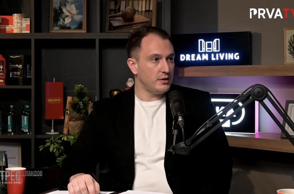 АНДОНОВСКИ: Филипче гласал за камп за прифаќање на мигранти во 2018 година во Бардовци, деталите утре ќе бидат јавно објавени