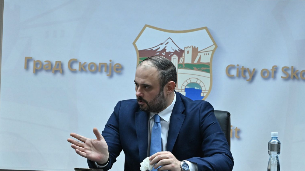 ЃОРЃИЕВСКИ: Се унапредува спортската инфраструктура во скопските средни училишта